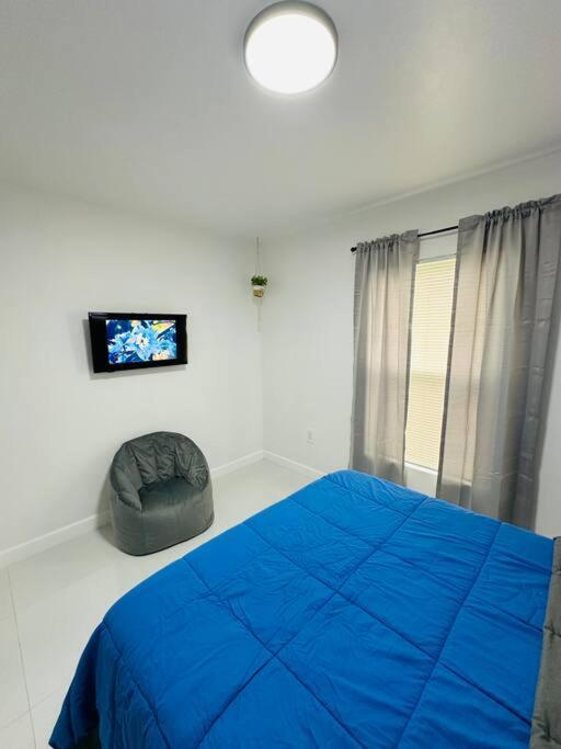 White House 1 Villa Lehigh Acres Bagian luar foto